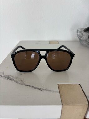 Yves Saint Laurent Oversized Aviator Frame Sunglasses with Brown Lenses